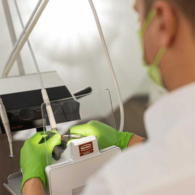 alt="Silent XS Renfert - Scratching box with suction"